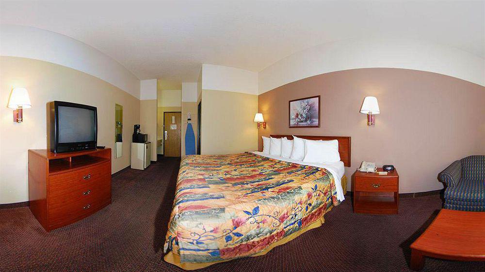 Hotel Days By Wyndham St Louis Collinsville