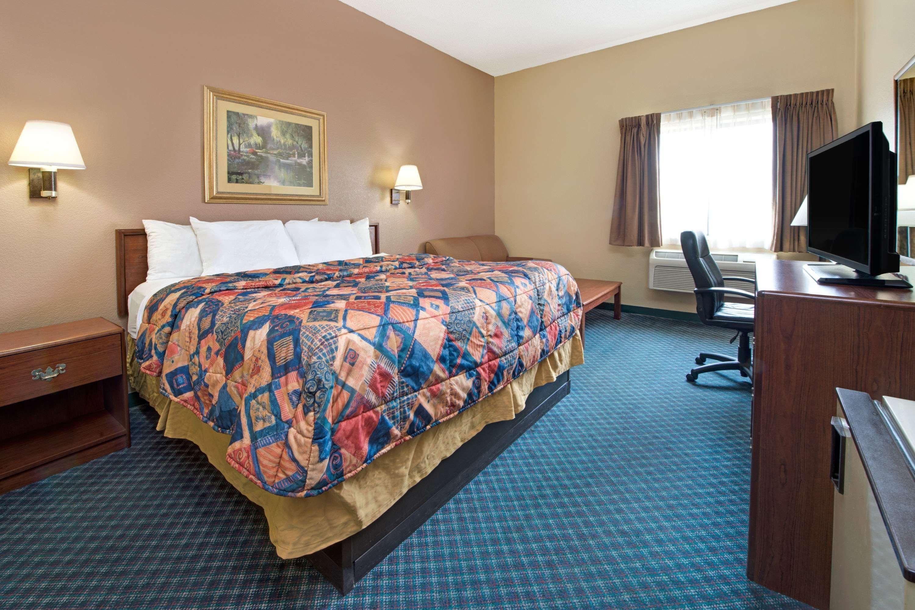 Days By Wyndham St Louis 2* Collinsville