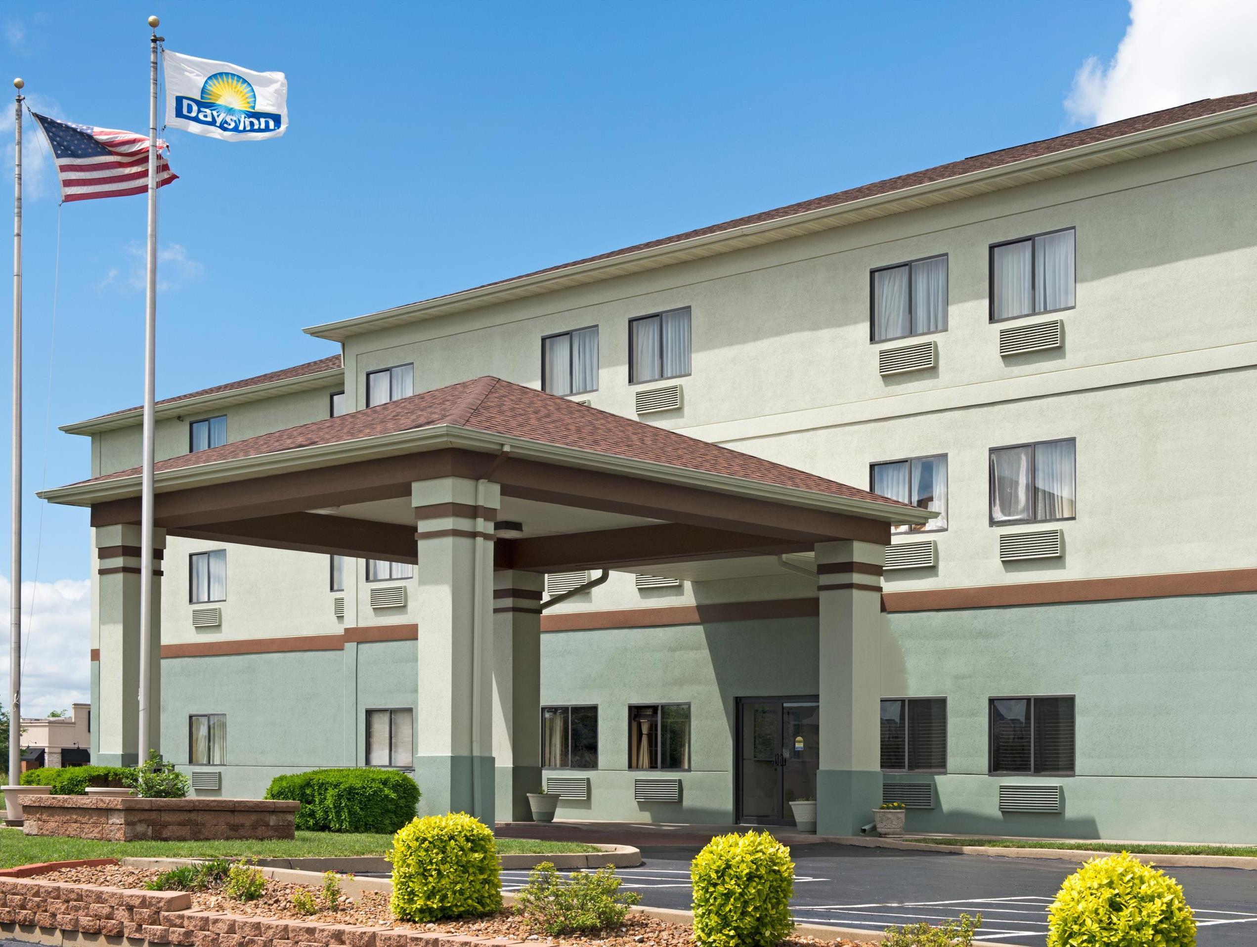 Days By Wyndham St Louis Collinsville