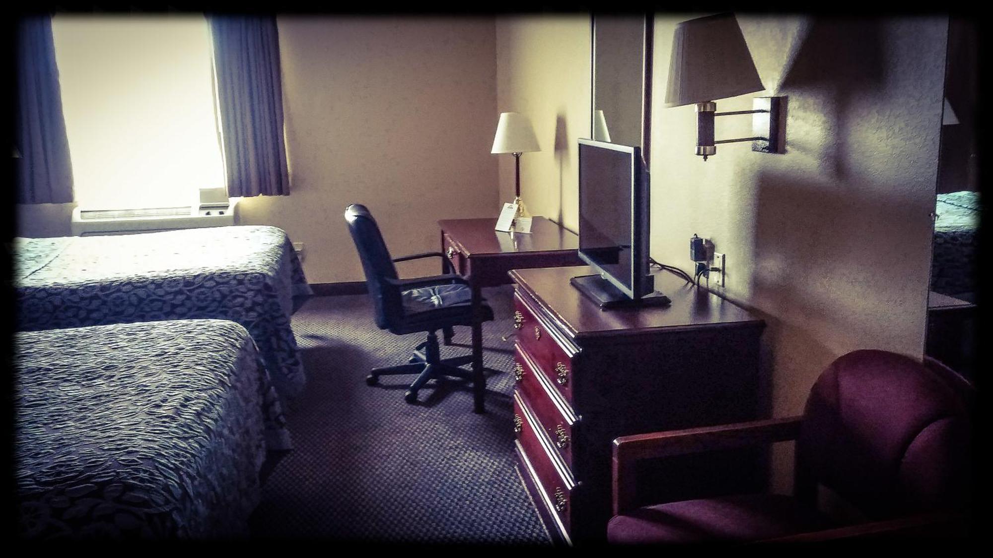 Days By Wyndham St Louis Hotel 2*