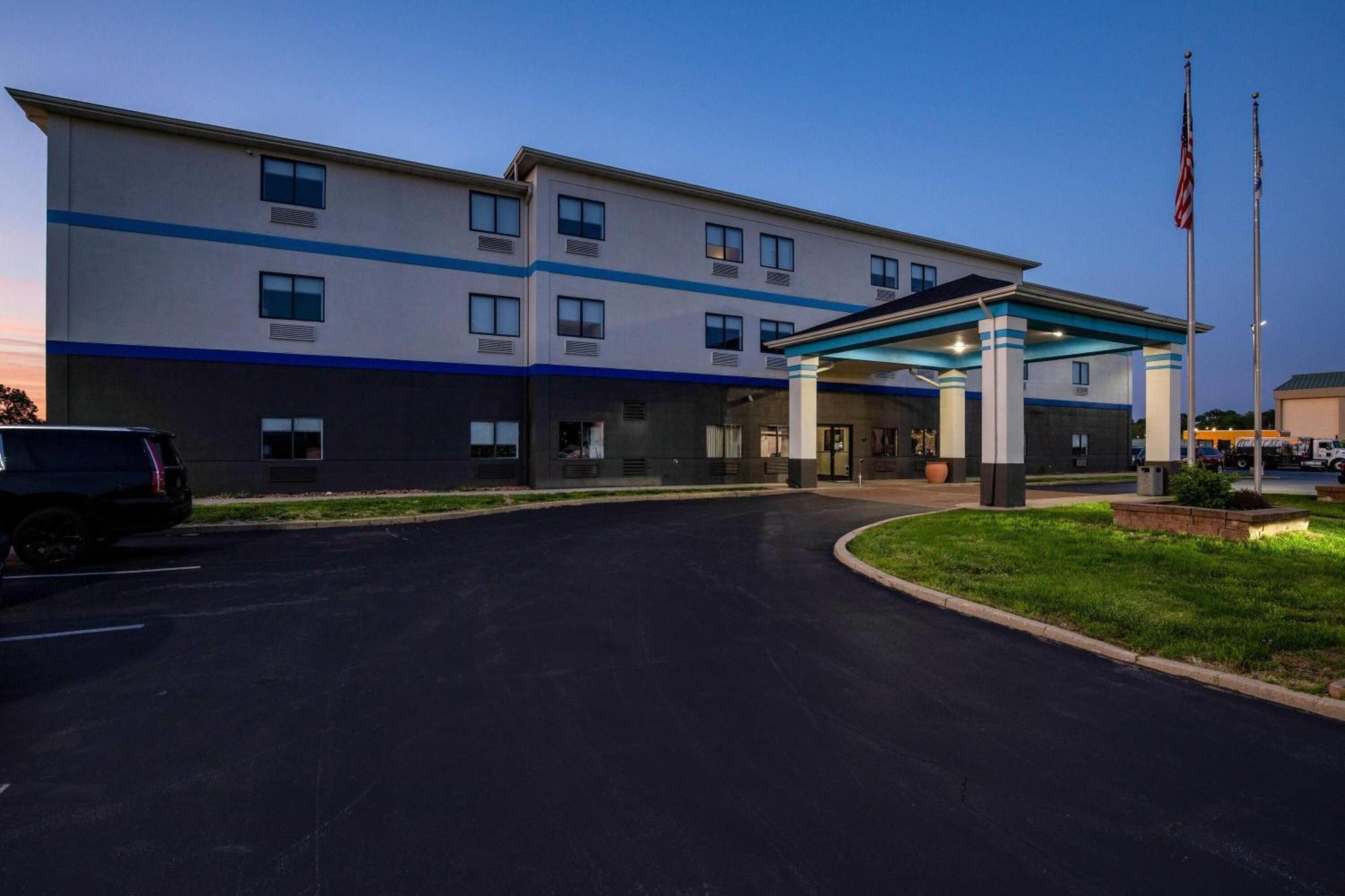 Hotel Days By Wyndham St Louis Collinsville