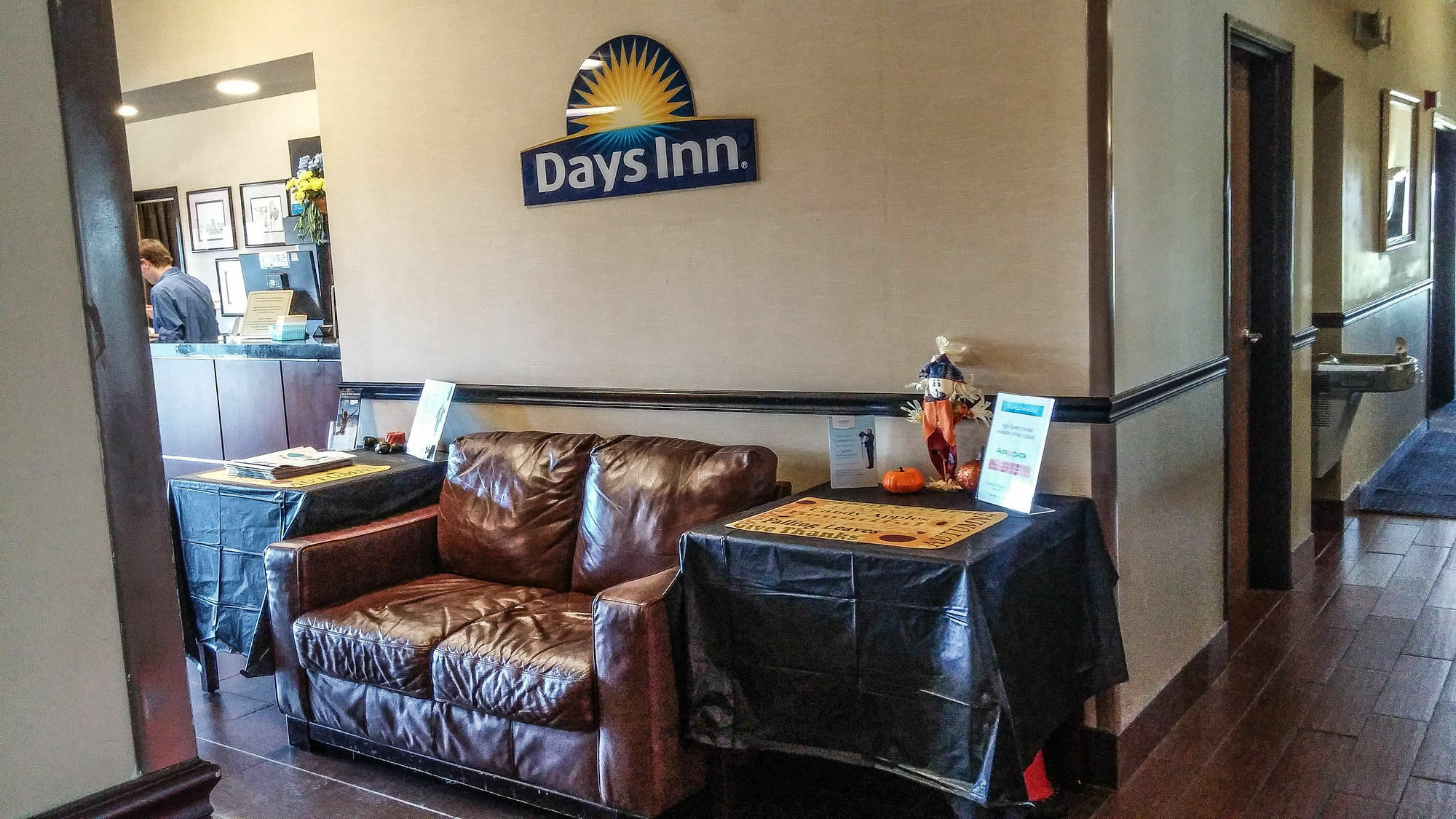 Hotel Days By Wyndham St Louis